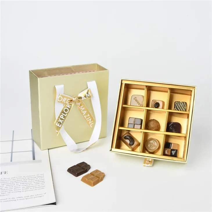 Coffret à tiroirs en chocolat Golden Square Grids