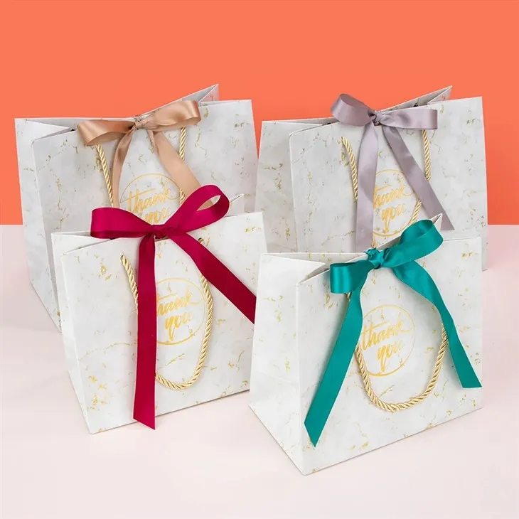 Sacs de transport en papier avec fermeture en ruban de marbre