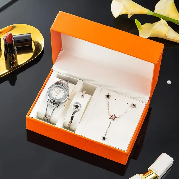 Coffret cadeau montre et bijoux