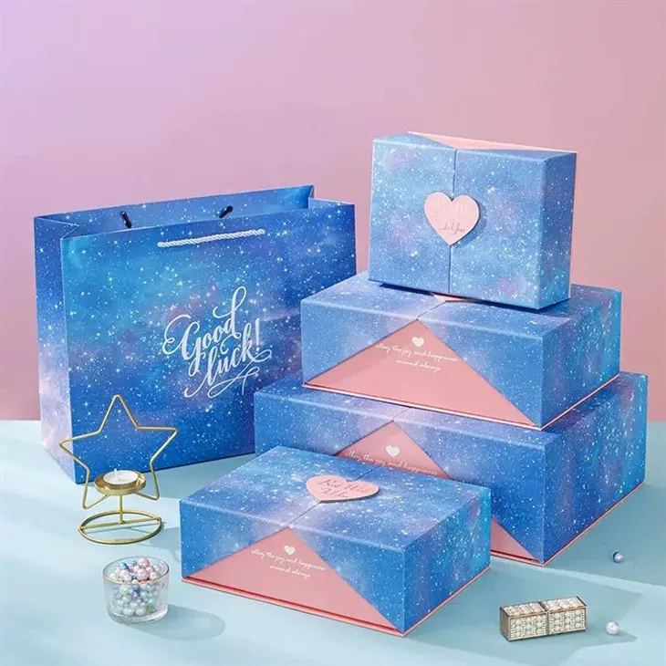 Coffrets cadeaux en carton personnalisés de luxe